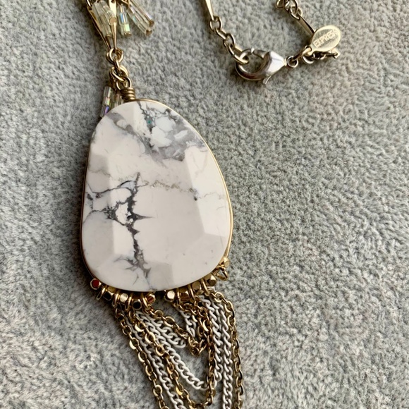 Express White Howlite Crystal Dangle 32" Necklace - Picture 7 of 12